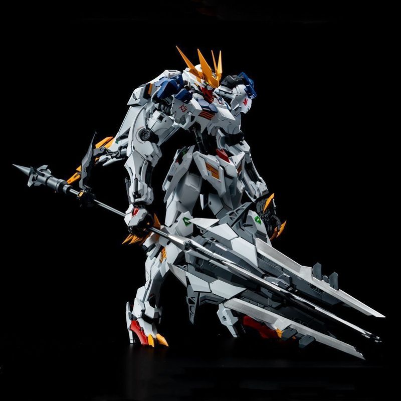 【W MAGAZYNIE】LUNAVOR MG 1/100  – Model Kit Zeus recenzja i cena