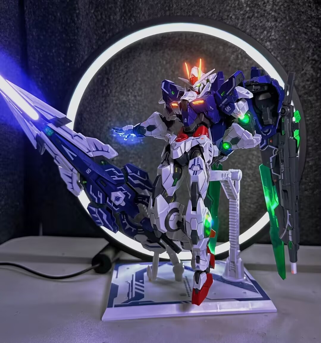 Gorąca Wyprzedaż MJH MG 1/100  – Model Kit Zeus recenzja i cena