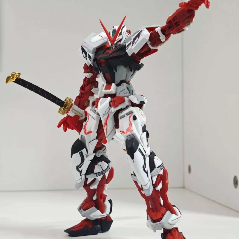 Astray Red Frame Model-58 1/14 – Model Kit Zeus recenzja i cena