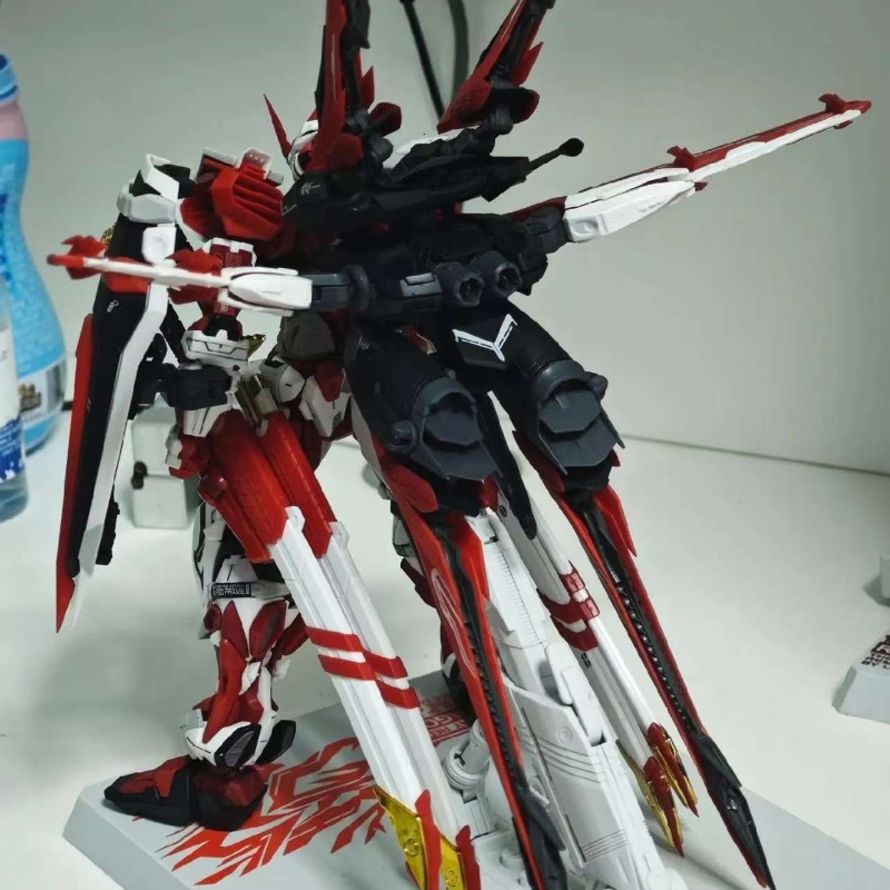 Astray Red Frame Model-58 1/14 – Model Kit Zeus recenzja i cena