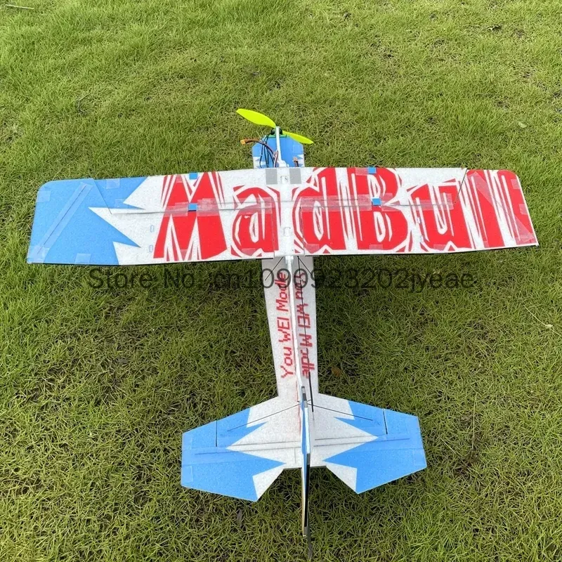Mad Bull Jednoskrzydłowy Model – Model Kit Competition recenzja i cena
